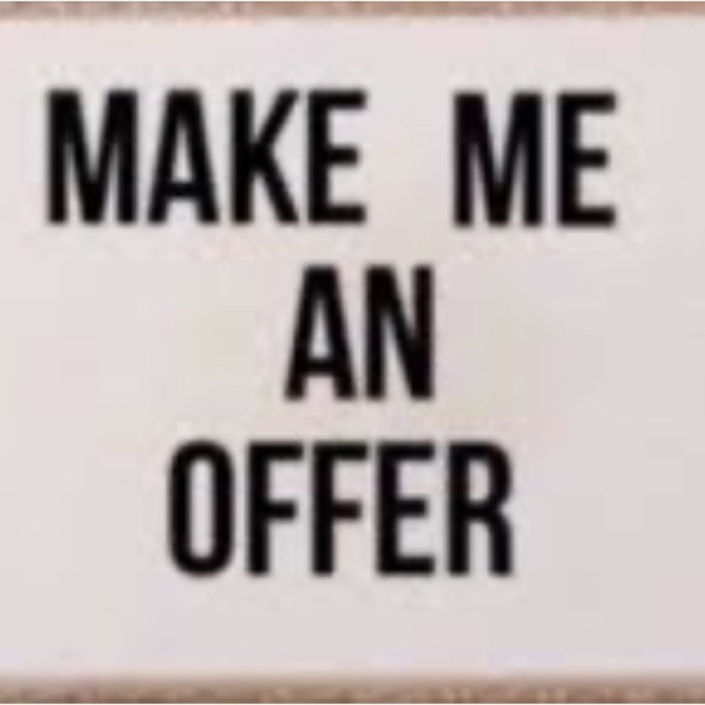 White 'Make Me An Offer' Decorative Sign